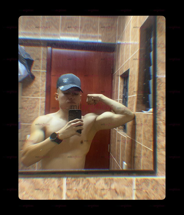 FOTOS DE UN BELLACO PERO NUNCA NACO, SOY COMO LAS SABRITAS, UNA VEZ ME PRUEBES.. YA SABES