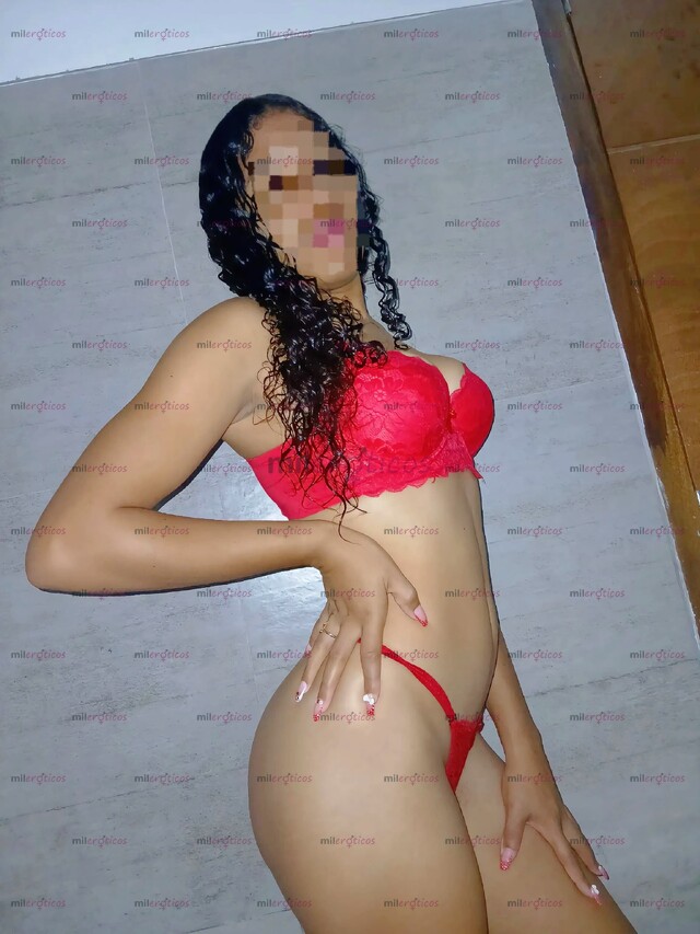 FOTOS DE EXUBERANTE Y SENXUAL NIKOL DELICIOSAS JOVEN CON RICO CUERPO