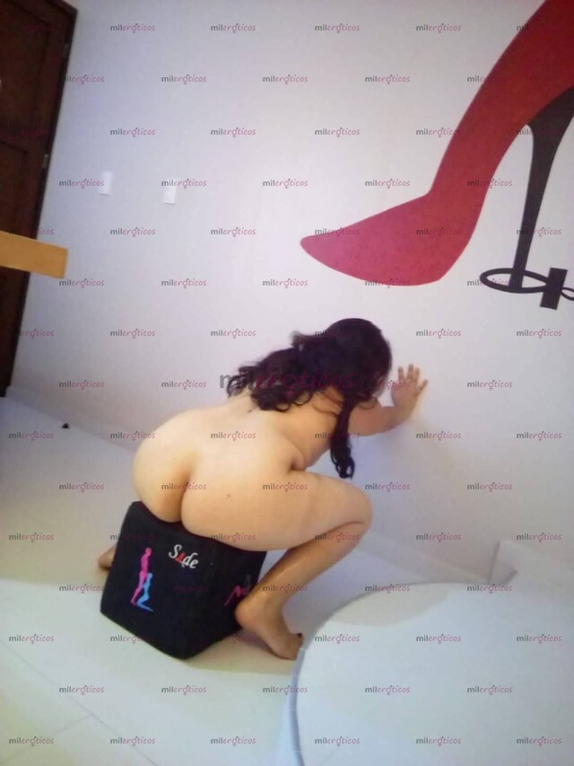 FOTOS DE VANESSA DISFRUTA DE UNAS RICAS NALGAS Y DELICIOSAS PIERNOTAS 100% REAL LLÁMAME