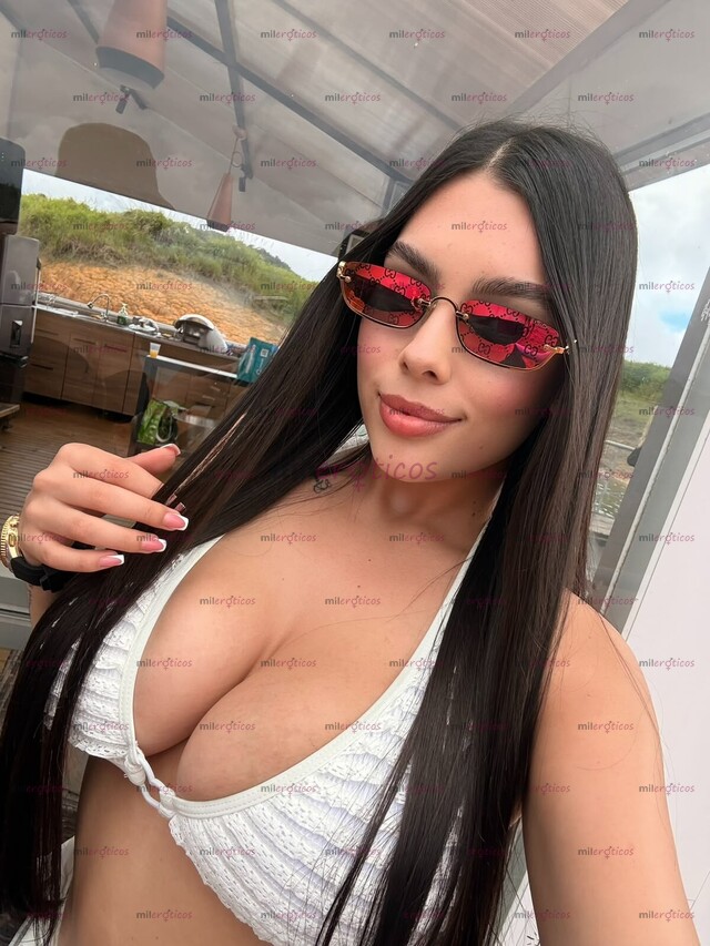 FOTOS DE 20AÑOSRIQUÍSIMA CHICHONA, COLOMBIANITA RICA DISPONIBLE PARA DARTE PLACER MI AMOR
