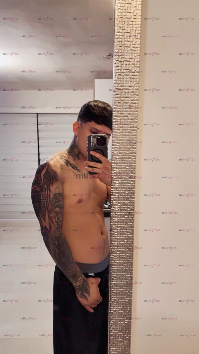 FOTOS DE JOVEN DE 23 AÑOS NUEVO EN EL PANEL,PARA SATISFACERTE