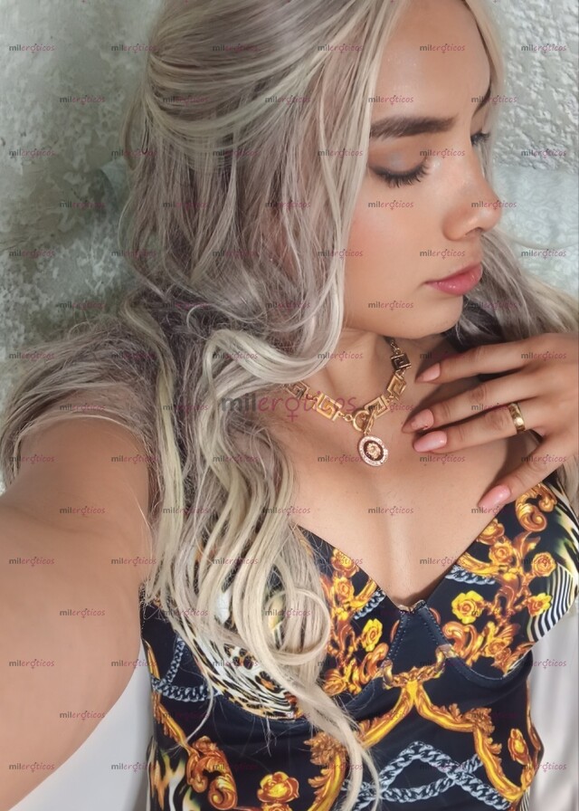 FOTOS DE EXITANTE DELICIOSA SEXOSA REAL MUÑECA CALIENTE