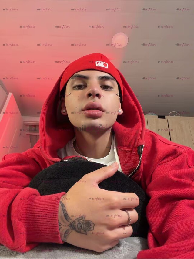 FOTOS DE LINDO POLLITO MASCULINO DE CARA LINDA NUEVO EN LA PAGINA
