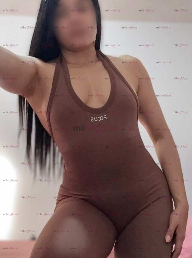 FOTOS DE PELINEGRA DE CUERPO NATURAL Y ESBELTO HECHO PARA PECAR