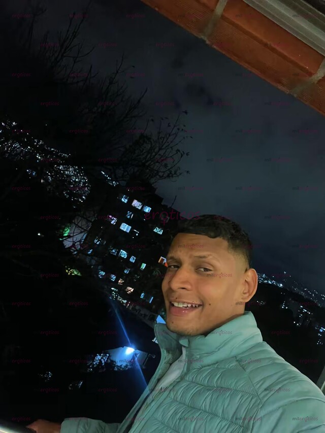 FOTOS DE BARRANQUILLERO MUSCULOSO CON MA VERGA GRANDE Y GRUESA