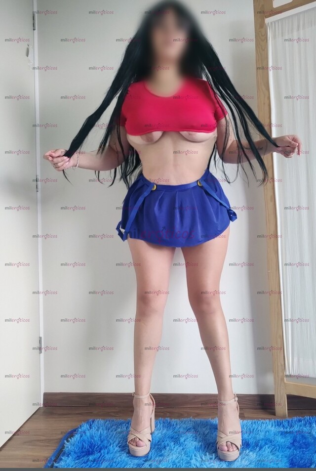FOTOS DE BLANCA, ALTA , JOVEN Y SÚPER TETONA SOY KEYLA