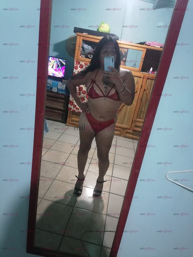 FOTOS DE SOY NAHOMI CHICA SEXY TENGO 22 AÑOS JOVEN GUAPA
