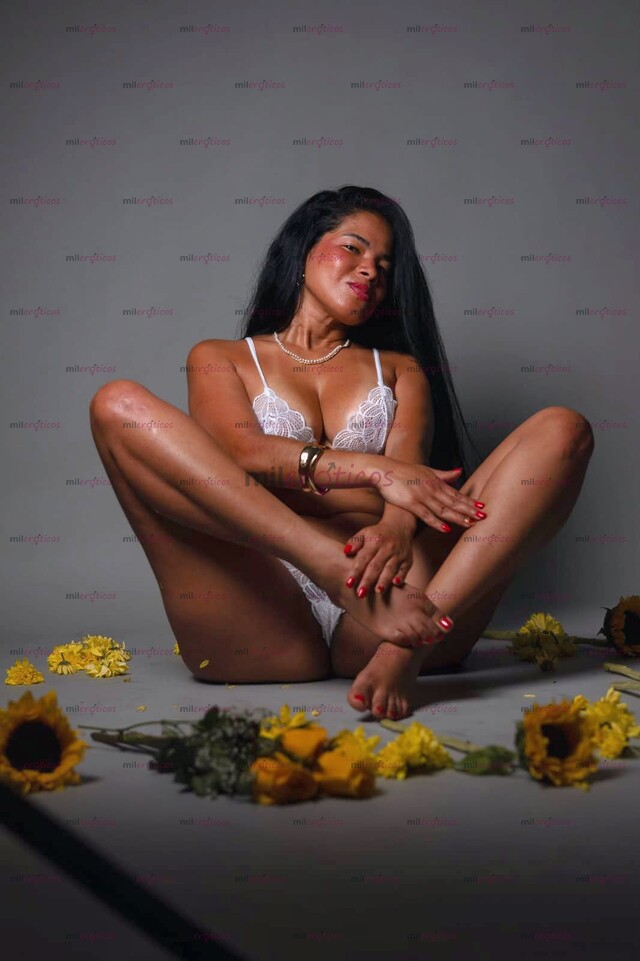 FOTOS DE DESEO, ELEGANCIA Y PASIÓN SIN LÍMITES PARA CABALLEROS SELECTOS
