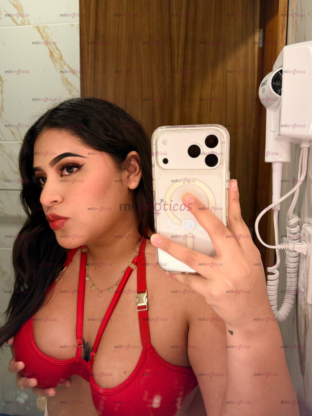 FOTOS DE NINFÓMANA SEXOSA DISPUETA A CUMPLIRTE TUS FETICHES