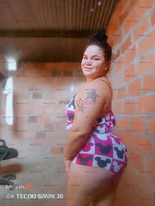 FOTOS DE HOLA MIS AMORES SOY MICHELL UNA LINDA CULONA QUE VIENE A QUITARTE EL EXTRES
