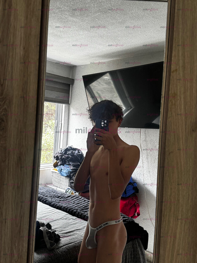 FOTOS DE TWINK NALGONCITO CON CULITO LAMPIÑO, COLAGENO PARA CUMPLIR TUS FANTASÍAS