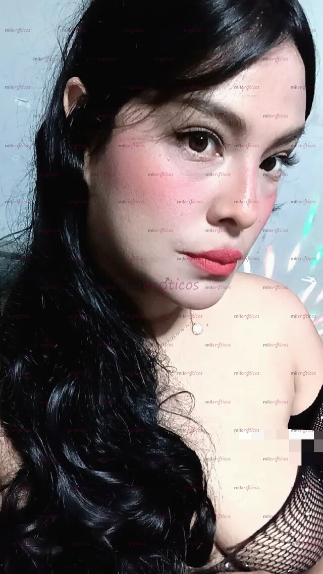 FOTOS DE DELICIOSA NENITA MICHELLE, SUPER NALGONA, CON UNAS TETAS PARADITAS Y REDONDITAS
