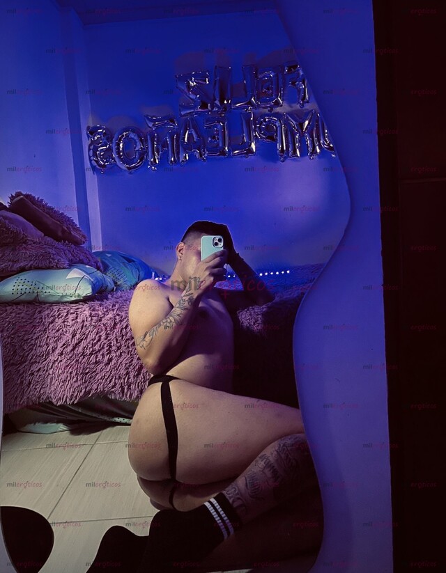 FOTOS DE HOLA, ME LLAMO RODERICK, SOY TU ACOMPAÑANTE. CON& 24 AÑOS& ESTOY AQUÍ PARA OFREC
