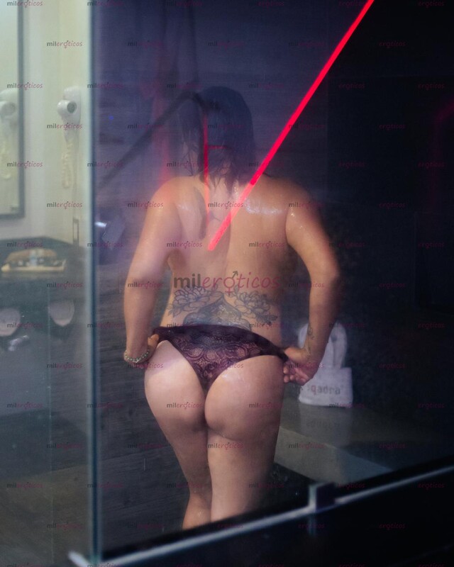 FOTOS DE JESSY, ME ENCANTA COMPLACER SOY COGELONA Y CALIENTE !!!!