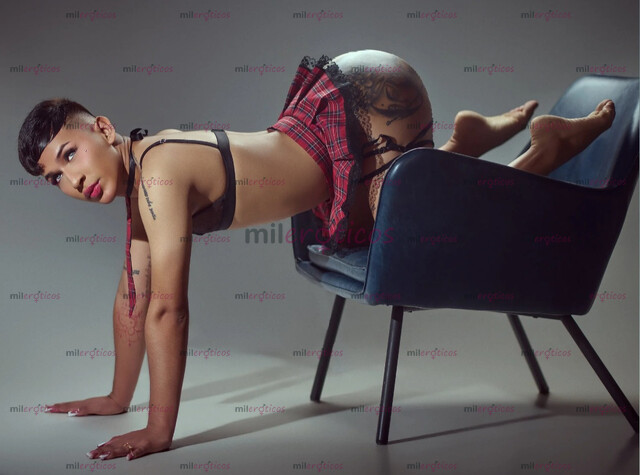 FOTOS DE SARY NIÑA DE 18 AÑOS TATUADA LINDA Y CALIENTE SUPER MOJADITA CON GANAS DE MUCHO