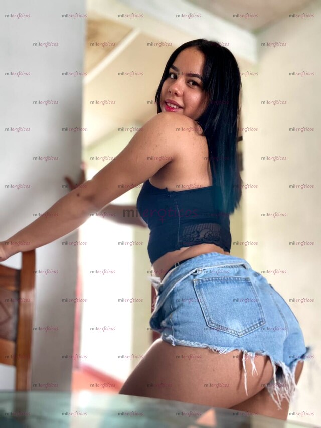 FOTOS DE TU LINDA LUCI POR PRIMERA VEZ EN TU CIUDAD 18 AÑITOS LISTA PARA ESTRENAR