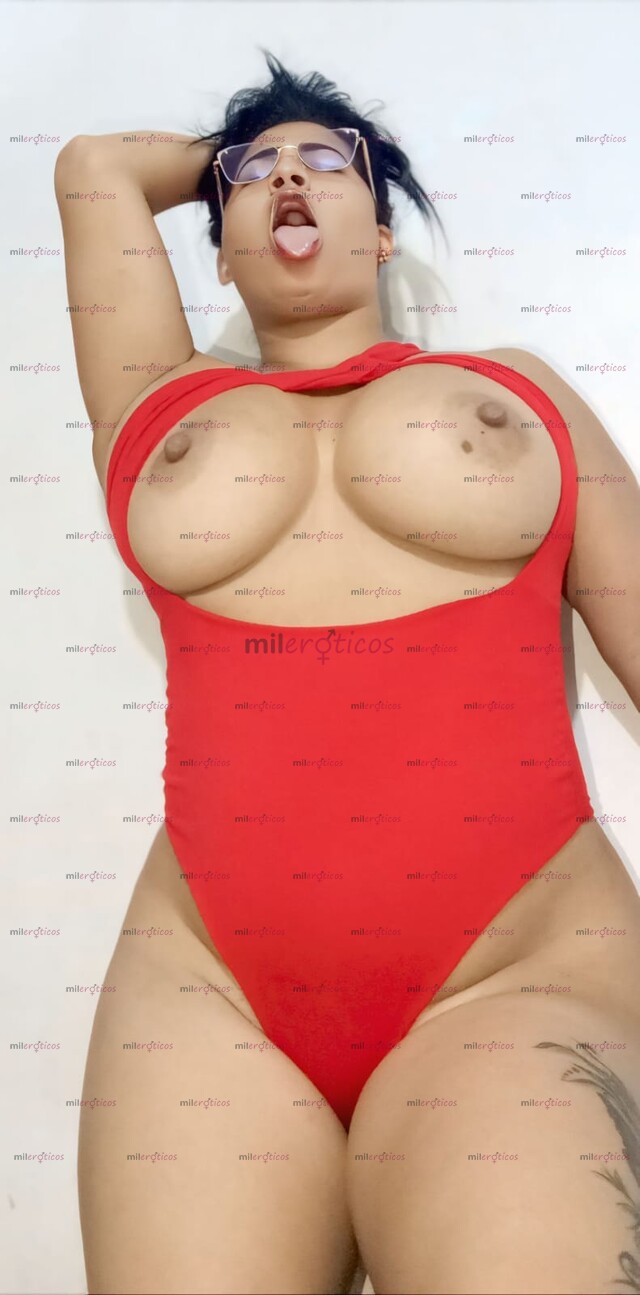 FOTOS DE 5K ¡FOTOS DE CHICHIS, CULAZO Y MI TANGA TODA MOJADA!