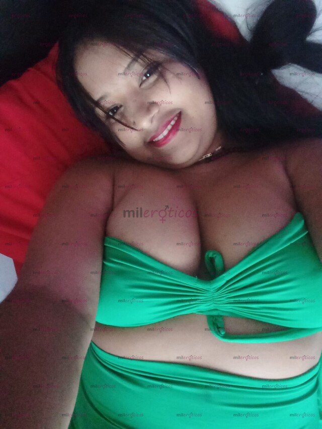 FOTOS DE SOFI UNA MORENA GORDITA MUY RICA Y CULONA
