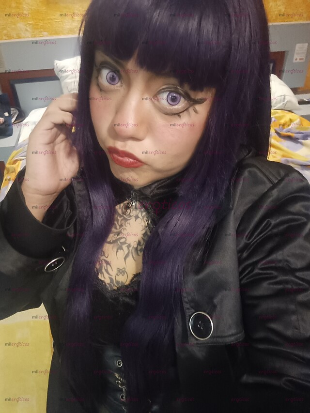 FOTOS DE CULONA TIERNA COSPLAYER JOVENCITA CARA LINDA PIES BONITOS