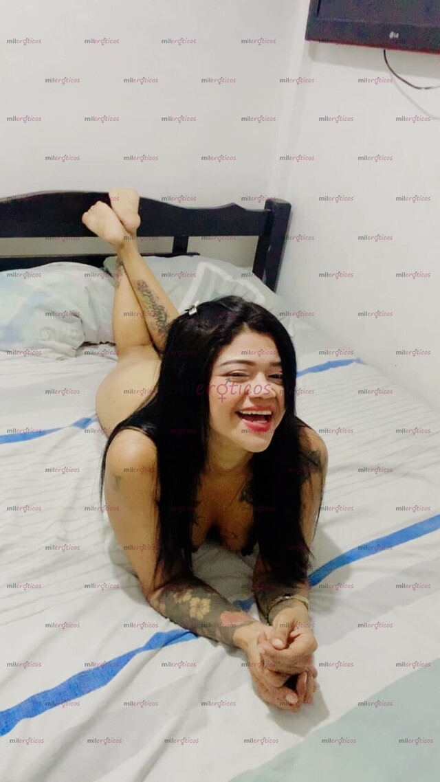 FOTOS DE EXTRECHITA FLACA RICA TATUADA RECIÉN LLEGADA