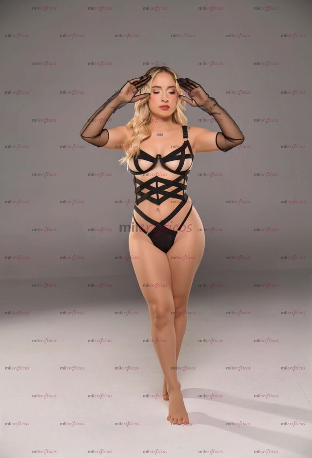 FOTOS DE HOLA MI AMOR, SOY LUCIA UNA RUBIA COLOMBIANA