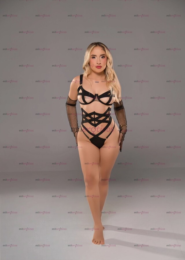 FOTOS DE HOLA MI AMOR, SOY LUCIA UNA RUBIA COLOMBIANA
