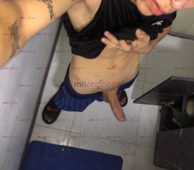 FOTOS DE BADBOY ALAN VERSATIL DOTADO 21 CM REALES DISCRETO