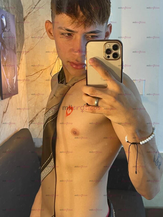 FOTOS DE BADBOY ALAN VERSATIL DOTADO 21 CM REALES DISCRETO