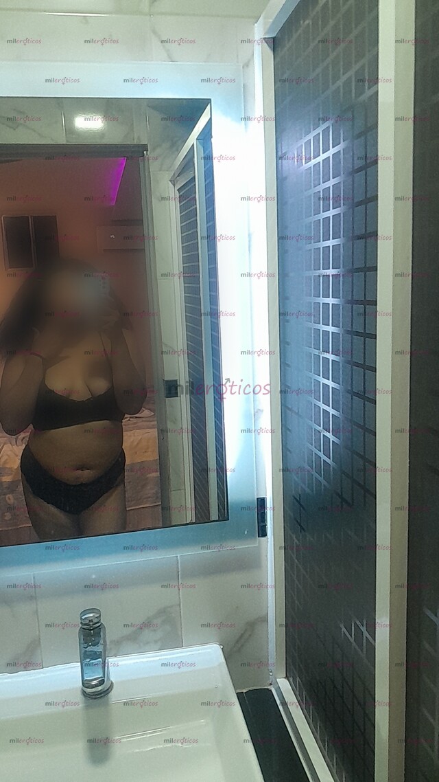FOTOS DE CHICA DISCRETA, CACHONDA MORENA DISPUESTA A ENTREGARSE A TI