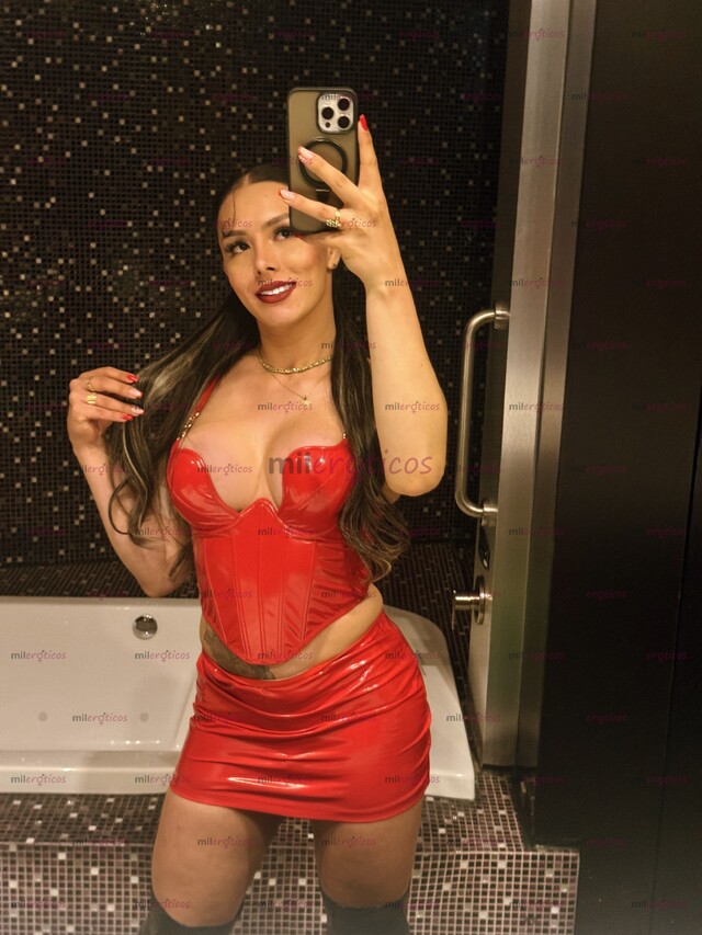 FOTOS DE COLOMBIANA FIESTERA COMPLACIENTE MUY CALIENTE.CON GANAS DE PASARLA MARAVILLOSO