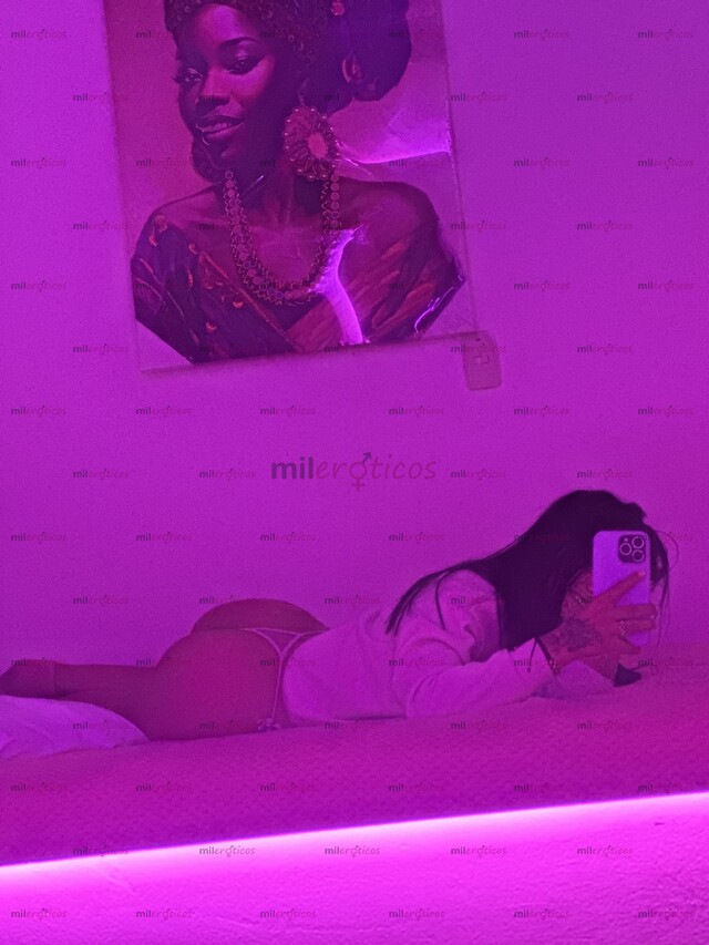 FOTOS DE SOY PELI NEGRA, LINDA Y CARIÑOSA, FULL ANAL, COMPOSICIONES MASAJES