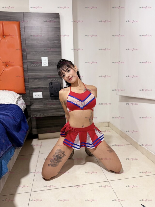 FOTOS DE LORENA 19 AÑITOS, CARILINDA Y CON ESE ENCANTO ROLITO QUE ENAMORA