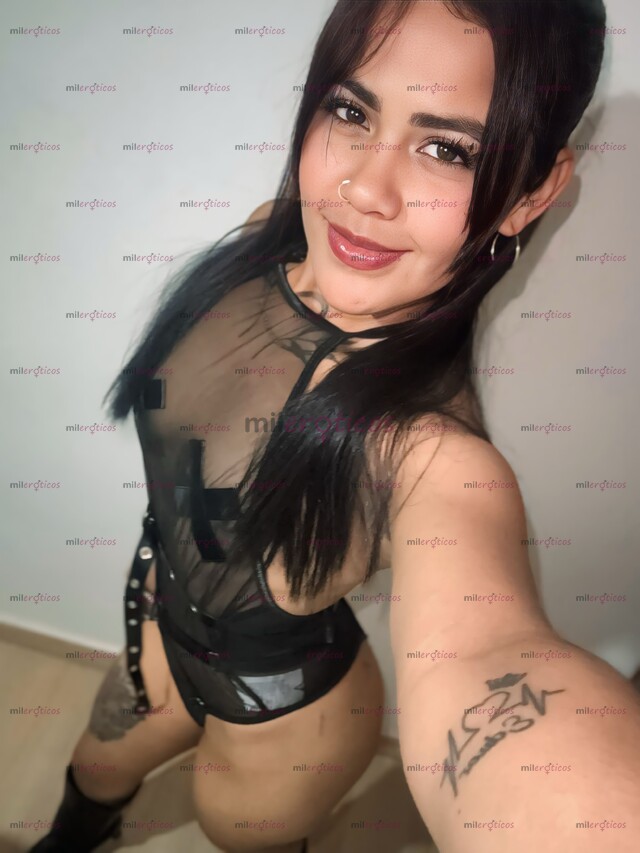 FOTOS DE VALERIANO HERMOSA MORENA BIEN DELICIOSA Y FULL CALIENTE ESPERANDOTE