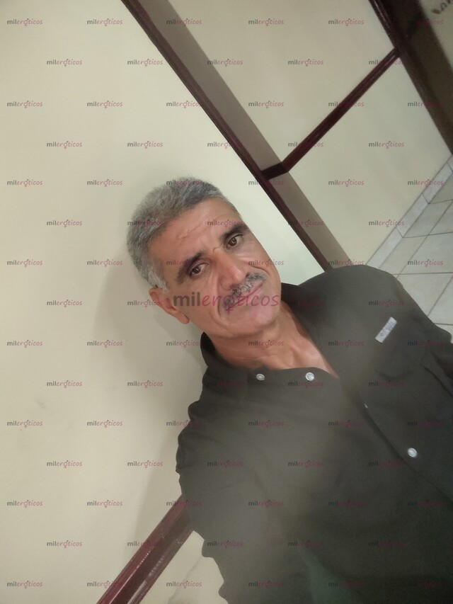 FOTOS DE MADURO DE 50 LISTO PARA CUMPLIR TUS FANTASÍAS