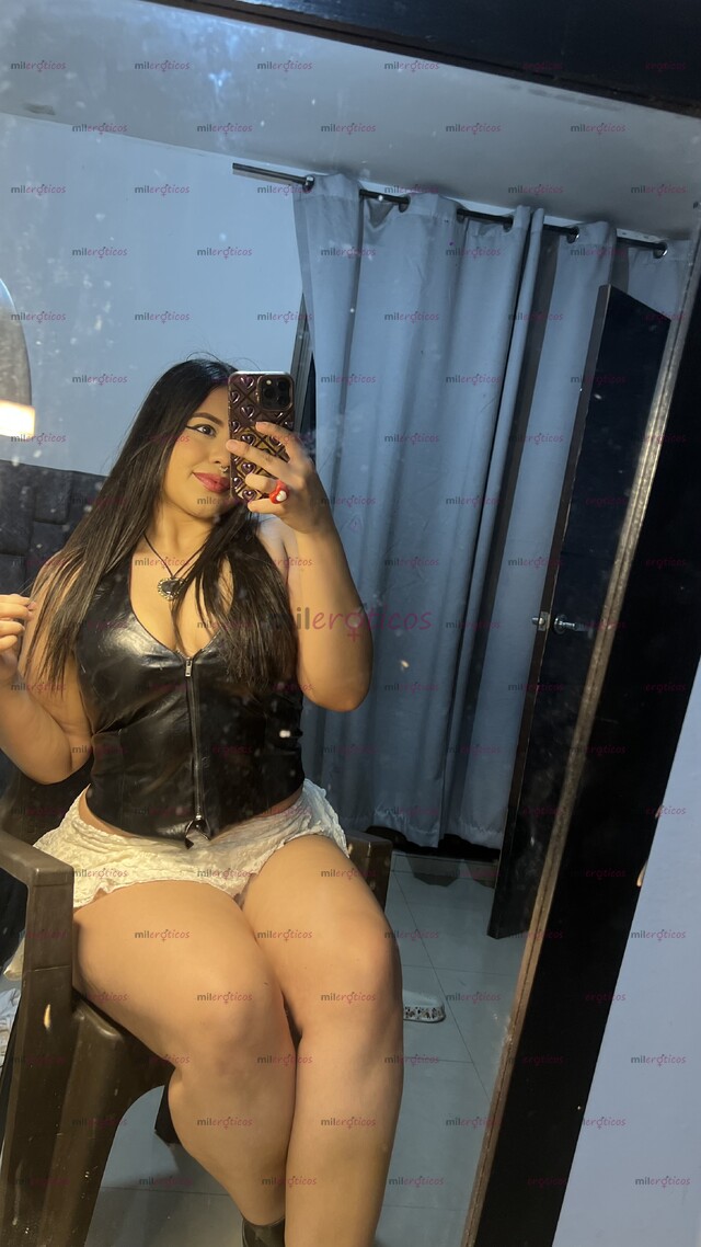 FOTOS DE JADE SENSUAL, FEMENINA Y CON UNA PERSONALIDAD QUE NO PASA DESAPERCIBIDA.