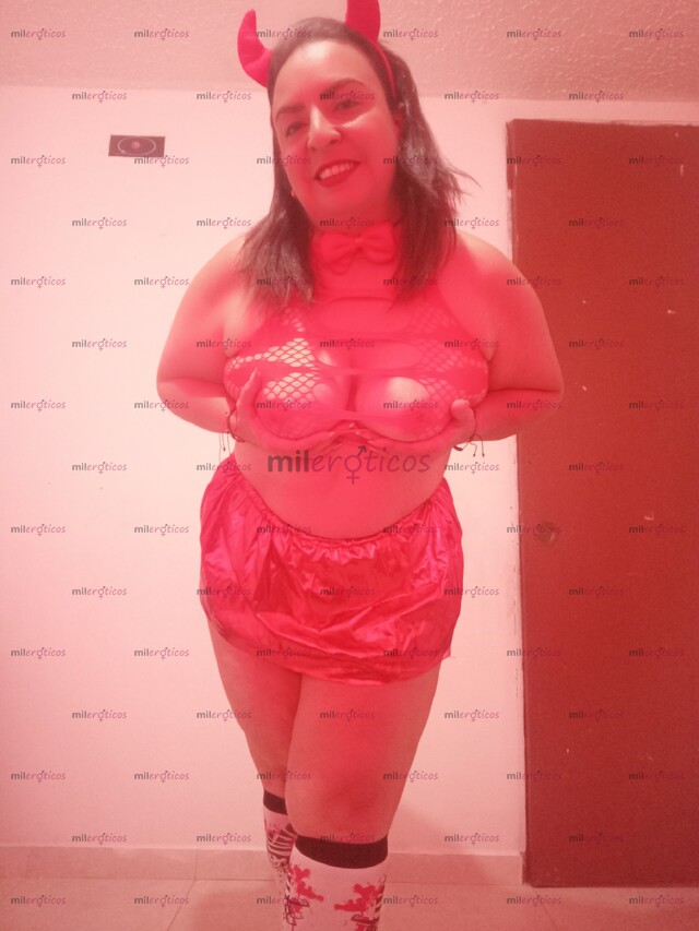 FOTOS DE TU DIABLITA ARDIENTE EN BOSA DERRAMA TU LECHE EN MI COLA