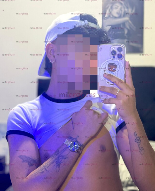 FOTOS DE PASIVO DE 22, SUMISO Y DISPUESTO A CUMPLIR TUS FANTASIAS
