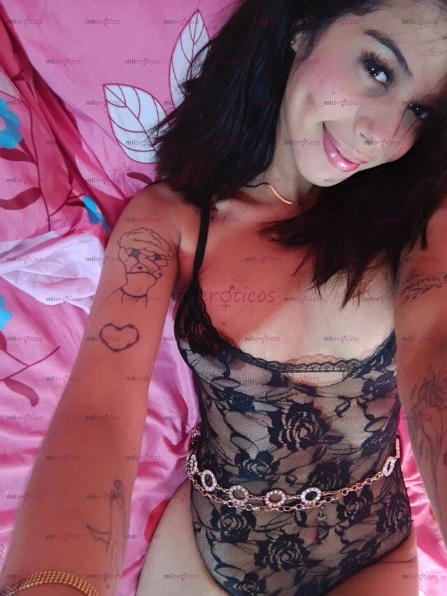 FOTOS DE LINDA FLACA NUEVA EN ESTE MEDIO CON GANAS DE MUCHO SEXO ILIMITADO BEBE