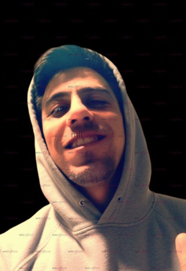 FOTOS DE FLAKITO INICIANDO , NINFOMANO CURVO Y DE MENTE ABIERTA