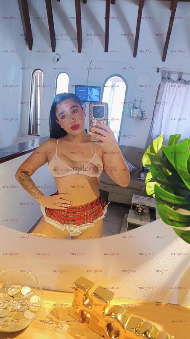 FOTOS DE TU FAVORITA POR POCOS DIAS PAPASITO VEN PARA COMPLACENTER TE