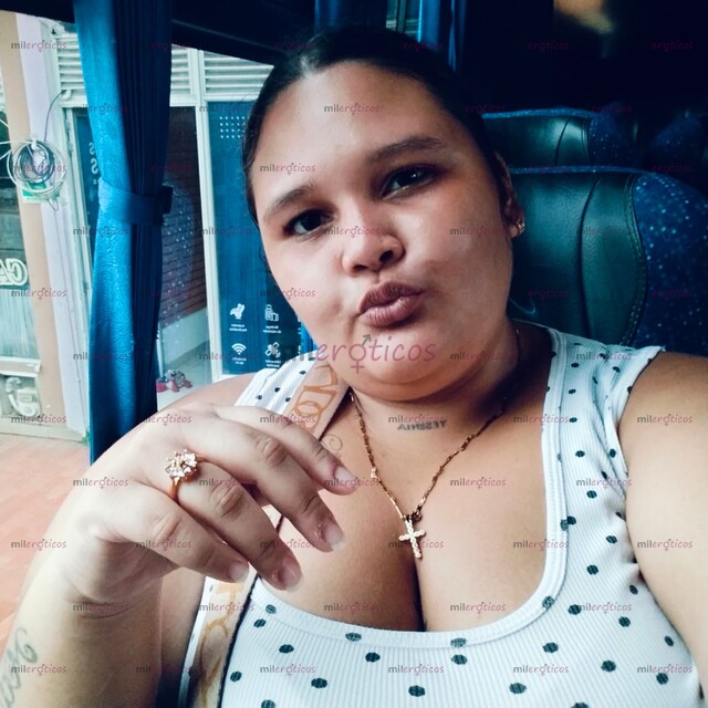 FOTOS DE HOLA SOY ESTEFANÍA GORDITA RICA PIERNUDA PRECIOSA PARA COMPLACERTE