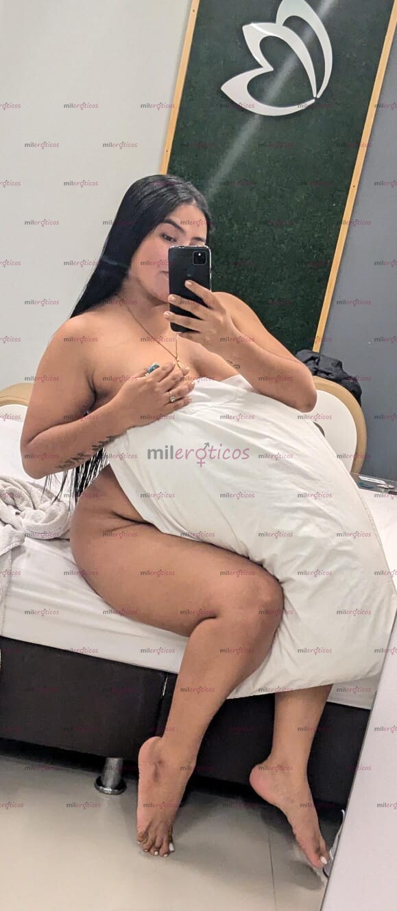 FOTOS DE GEMMA, HERMOSA TRIGUEÑA, DULCE PERSONALIDAD Y MIRADA ENCANTADORA