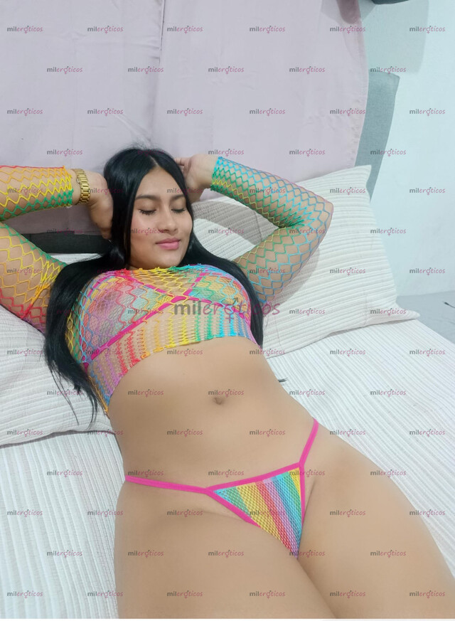 FOTOS DE SAMY HERMOSA MUÑEQUITA, CON EL MEJOR TRATO DE NOVIOS Y CACHONDEO