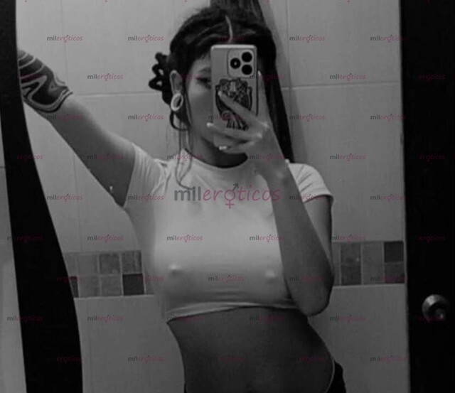 FOTOS DE SHOW DE LECHE . OBEDIENTE Y LISTA PARA COMPLACERTE