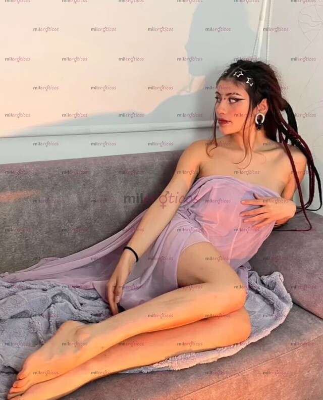 FOTOS DE SHOW DE LECHE . OBEDIENTE Y LISTA PARA COMPLACERTE
