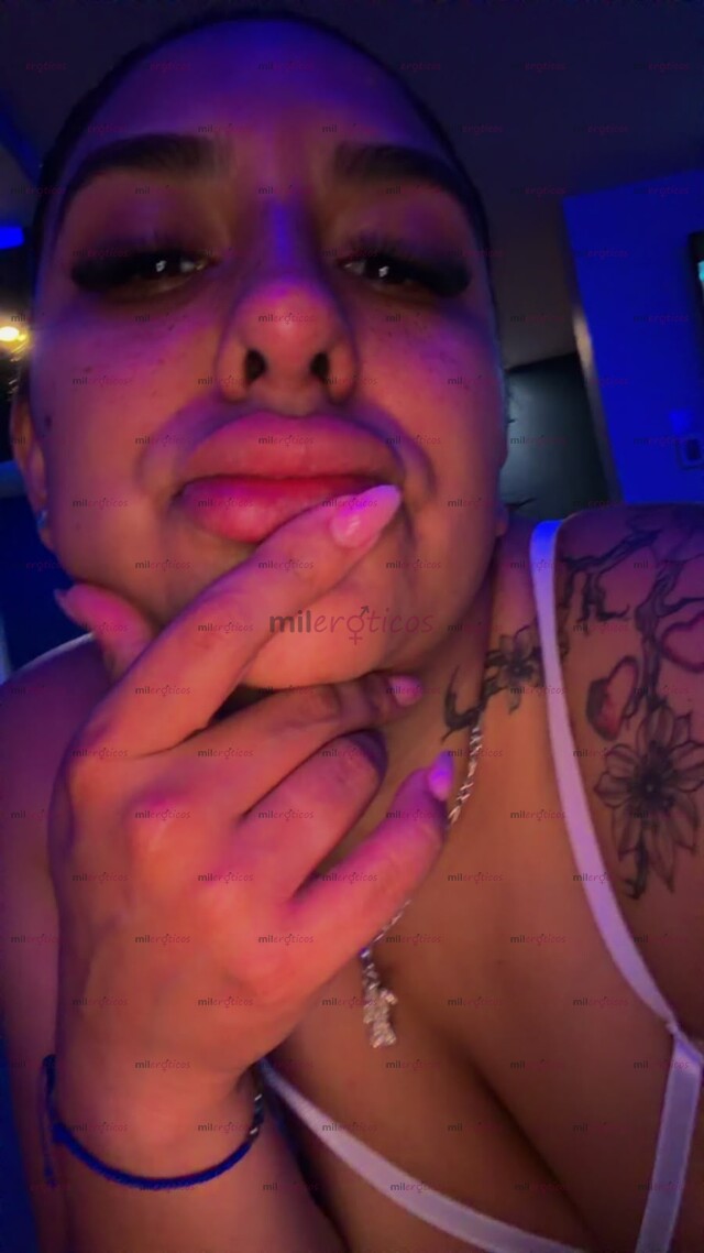 FOTOS DE NAOMI UNA CHICA DE MENTE ABIERTA...CUMPLO FETICHES Y FANTASÍAS MAS CACHONDAS PAP