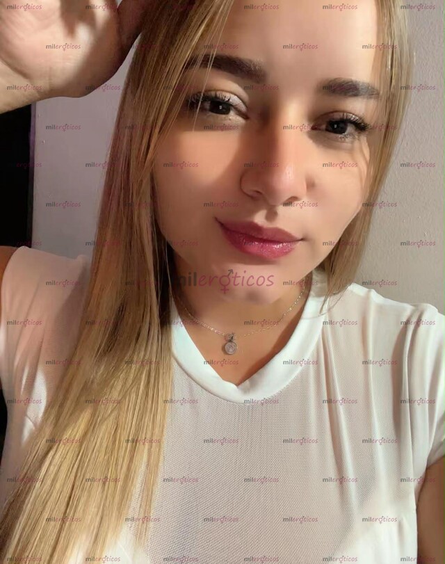 FOTOS DE LAU, JOVENCITA DE CUERPO NATURAL , SENOS GRANDES! POR POCOS DÍAS EN TUNJA