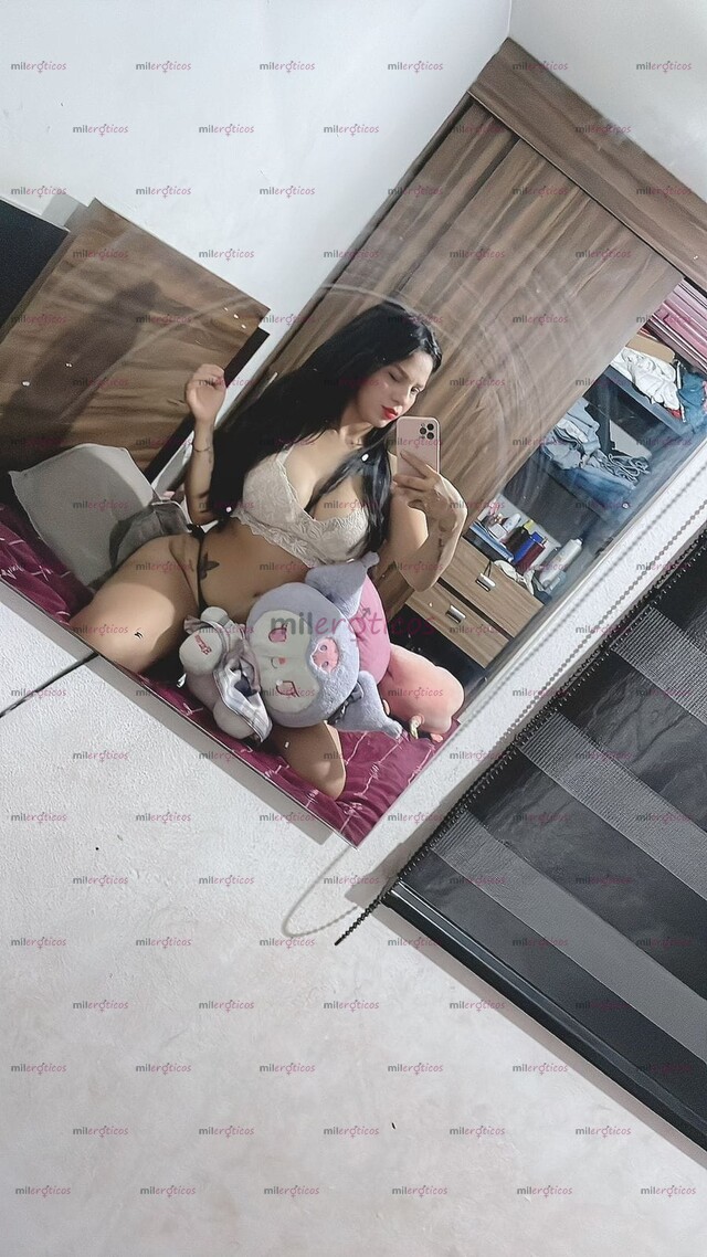 FOTOS DE CAMILA HERMOSA MUÑEQUITA CON GANAS DE CONOCERTE ANÍMATE