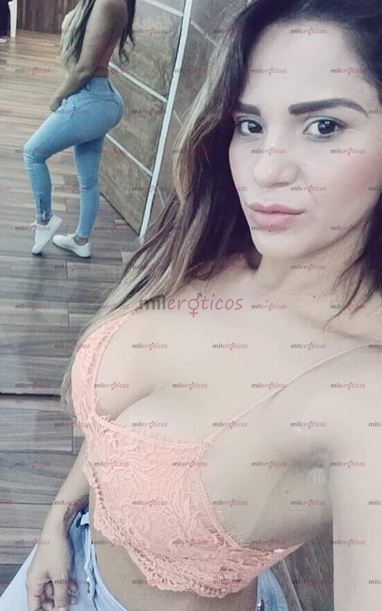 FOTOS DE CAMILA HERMOSA MUÑEQUITA CON GANAS DE CONOCERTE ANÍMATE