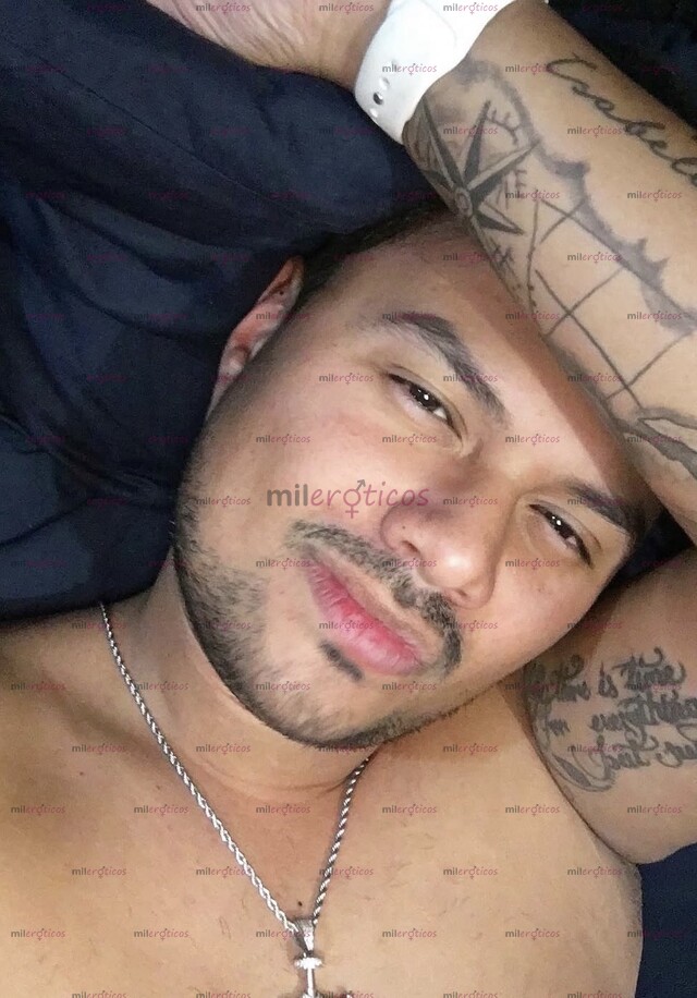 FOTOS DE COLOMBIANO RECIÉN LLEGADO LISTO PARA DIVERTIRNOS, SWINGER, TRÍOS, MASAJES, ERÓTI